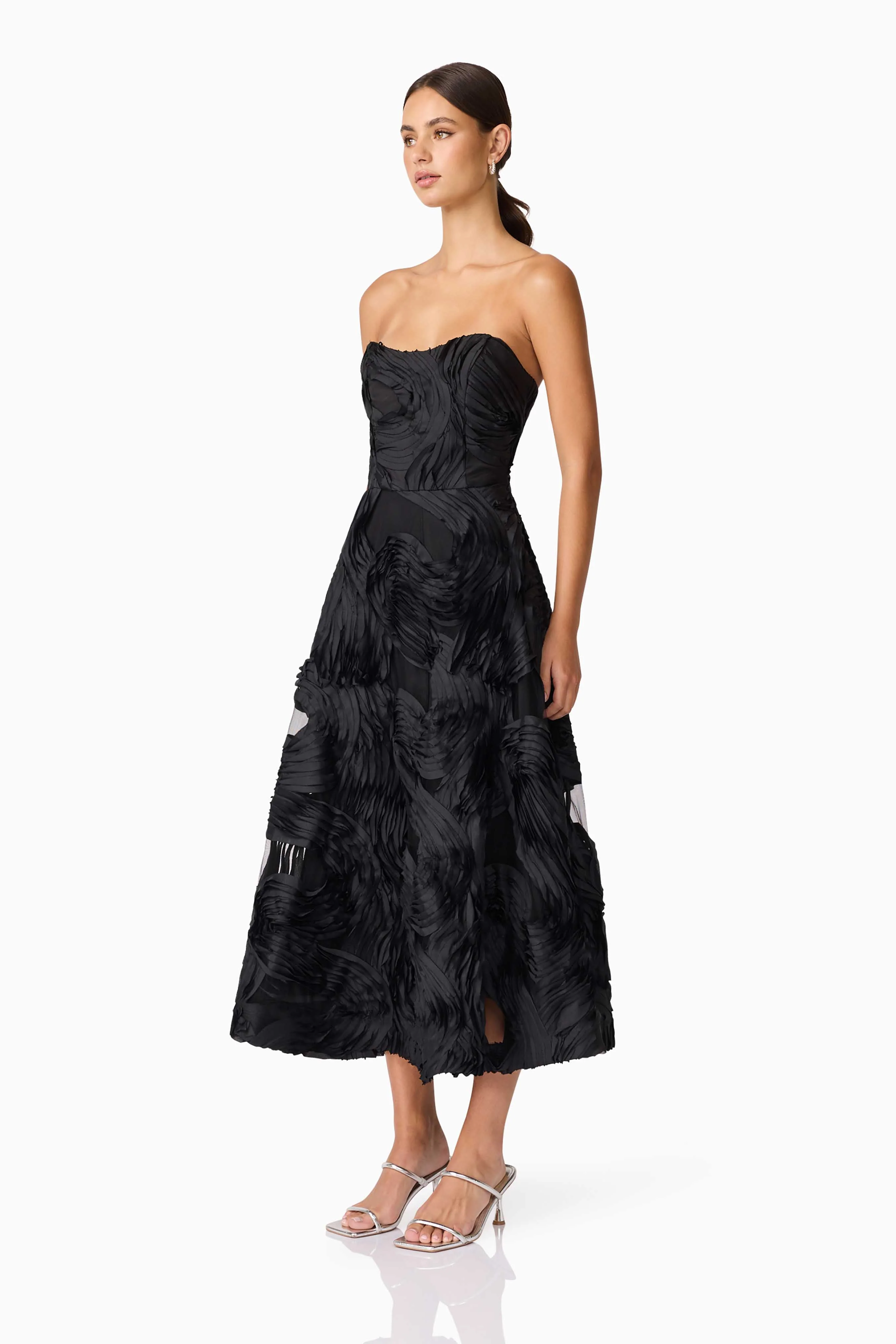 Asher Sweetheart Midi Dress in Black - Image 3