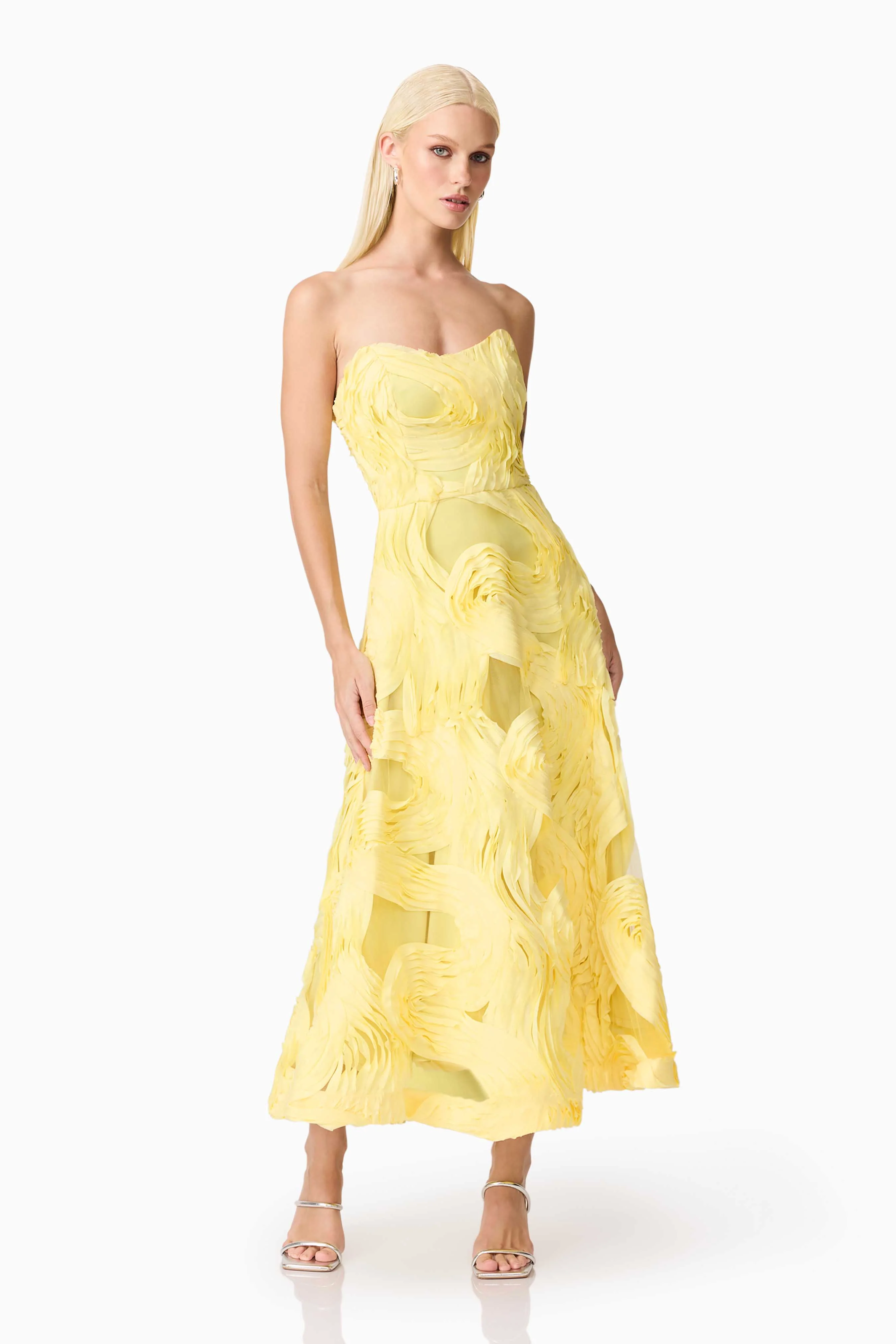 Asher Sweetheart Midi Dress in Yellow - Image 4