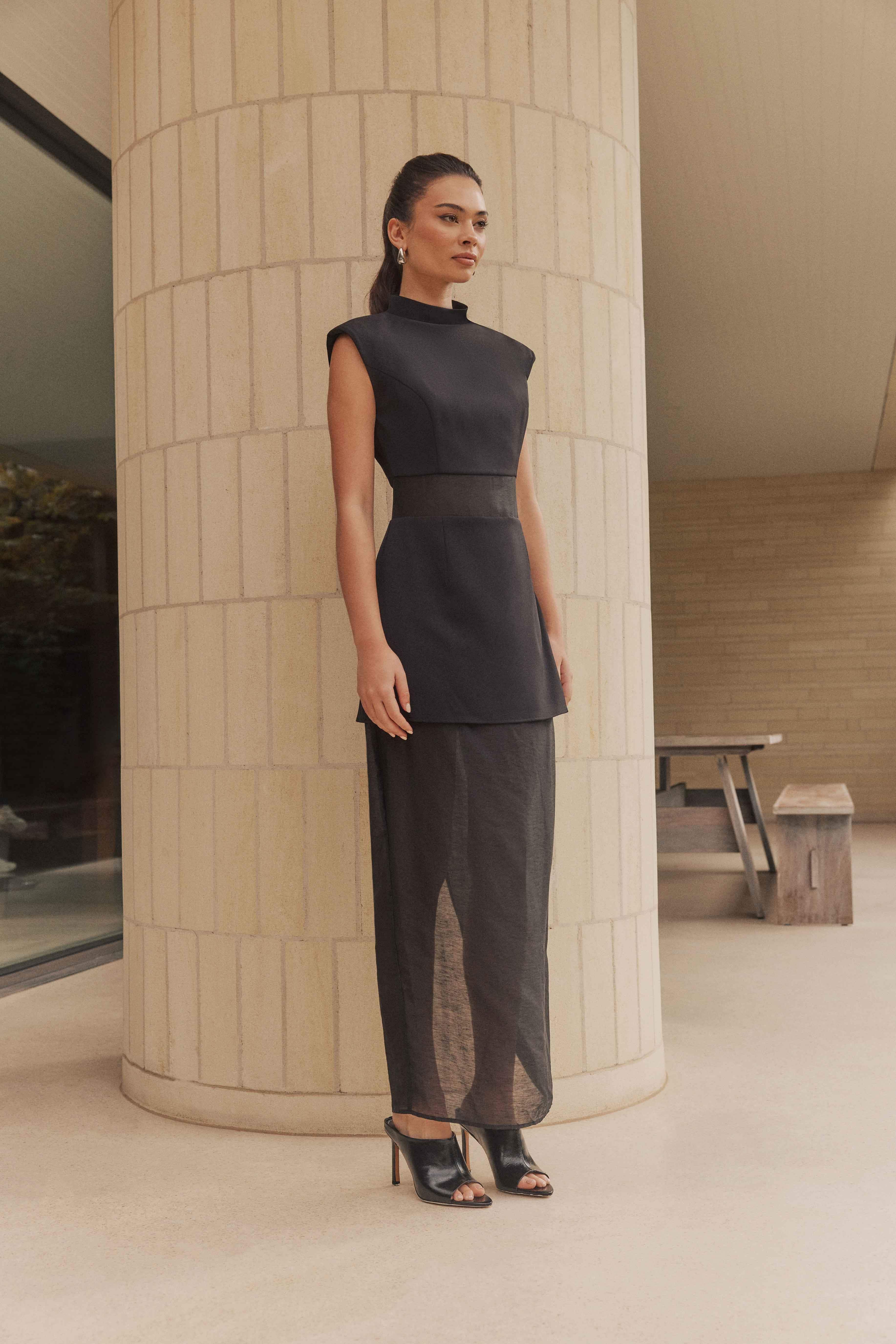 CURAAE Bond Sleeveless Mesh Maxi Dress in Black - Image 3