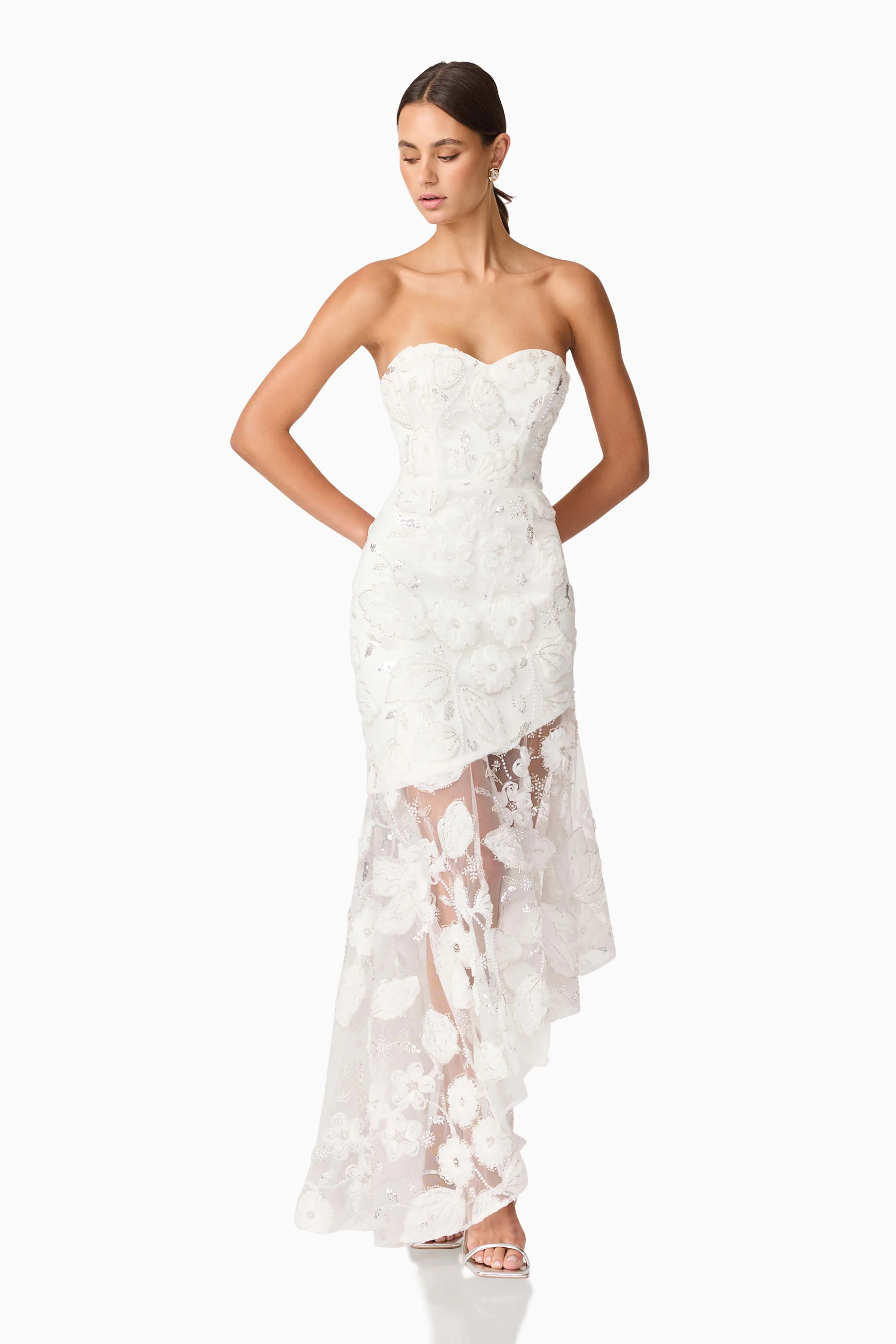 Carol Strapless Gown in White - Image 5