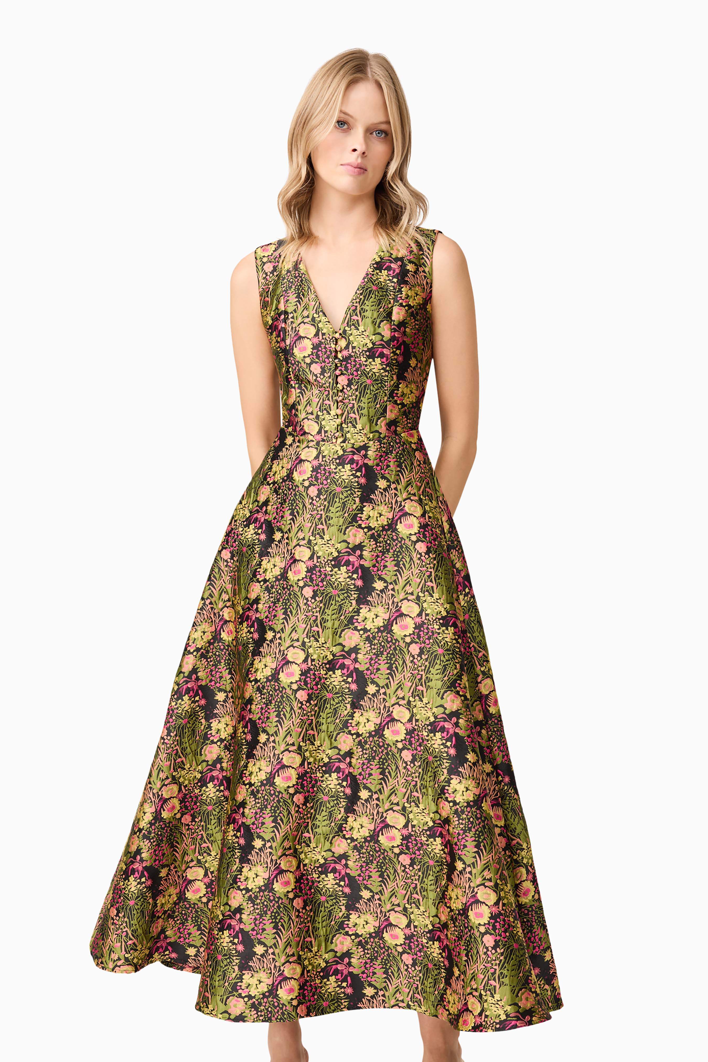 Cindy V Neck Gown in Floral - Image 6