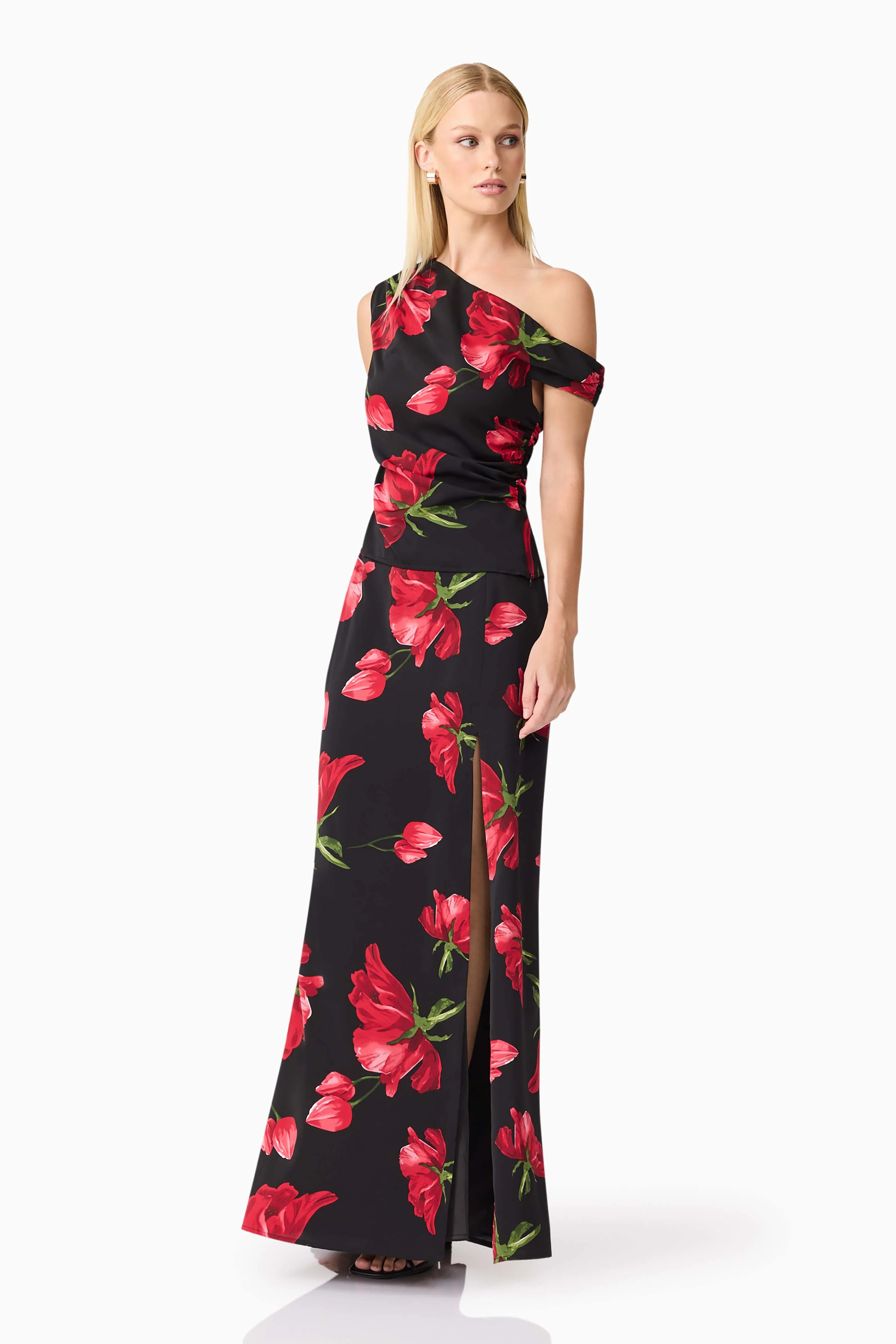 CURAAE Valetta Floral Set in Black & Red - Image 5