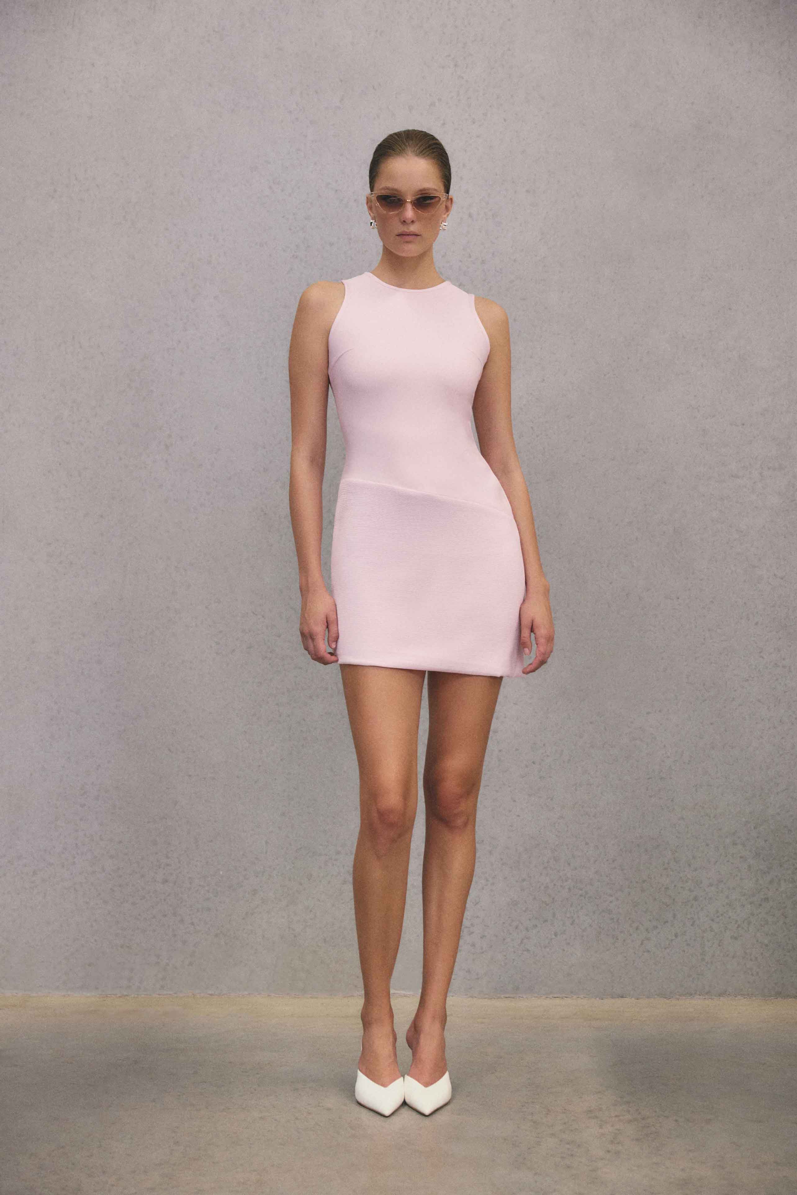 CURAAE Zahara Mini Dress in Pink - Image 2