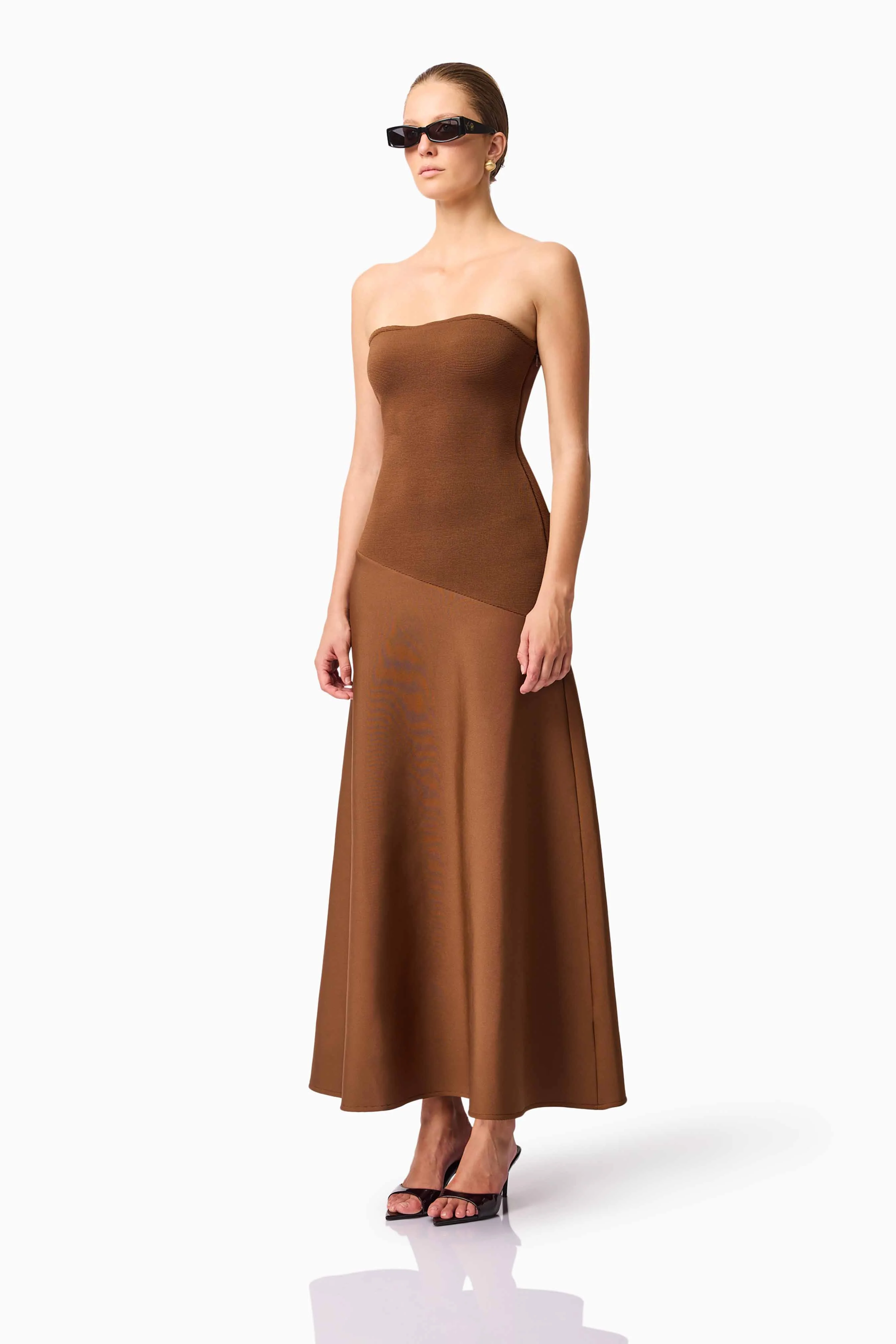 CURAAE Zahara Strapless Maxi Dress in Brown - Image 4