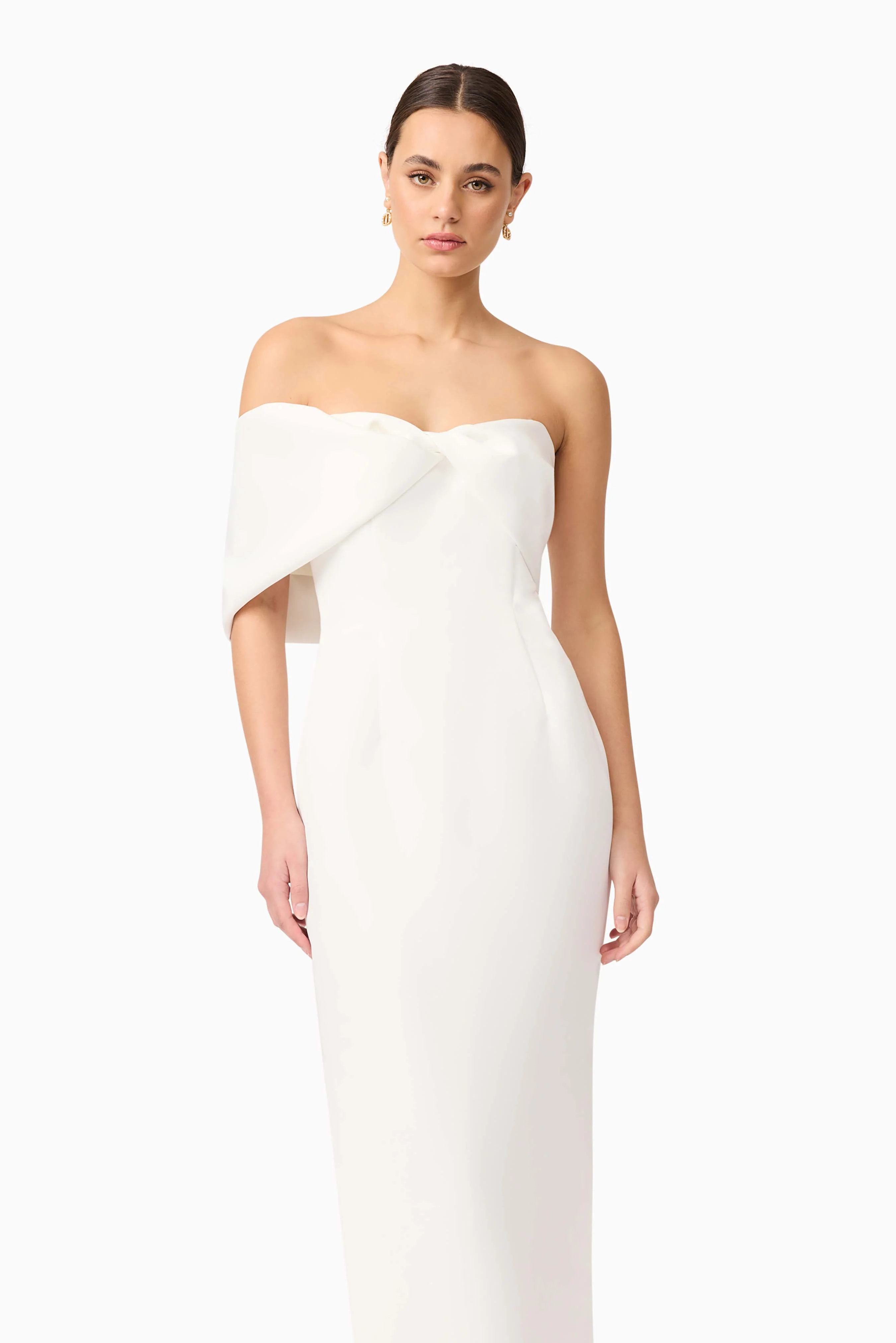 Dandelione Strapless Gown in White - Image 4