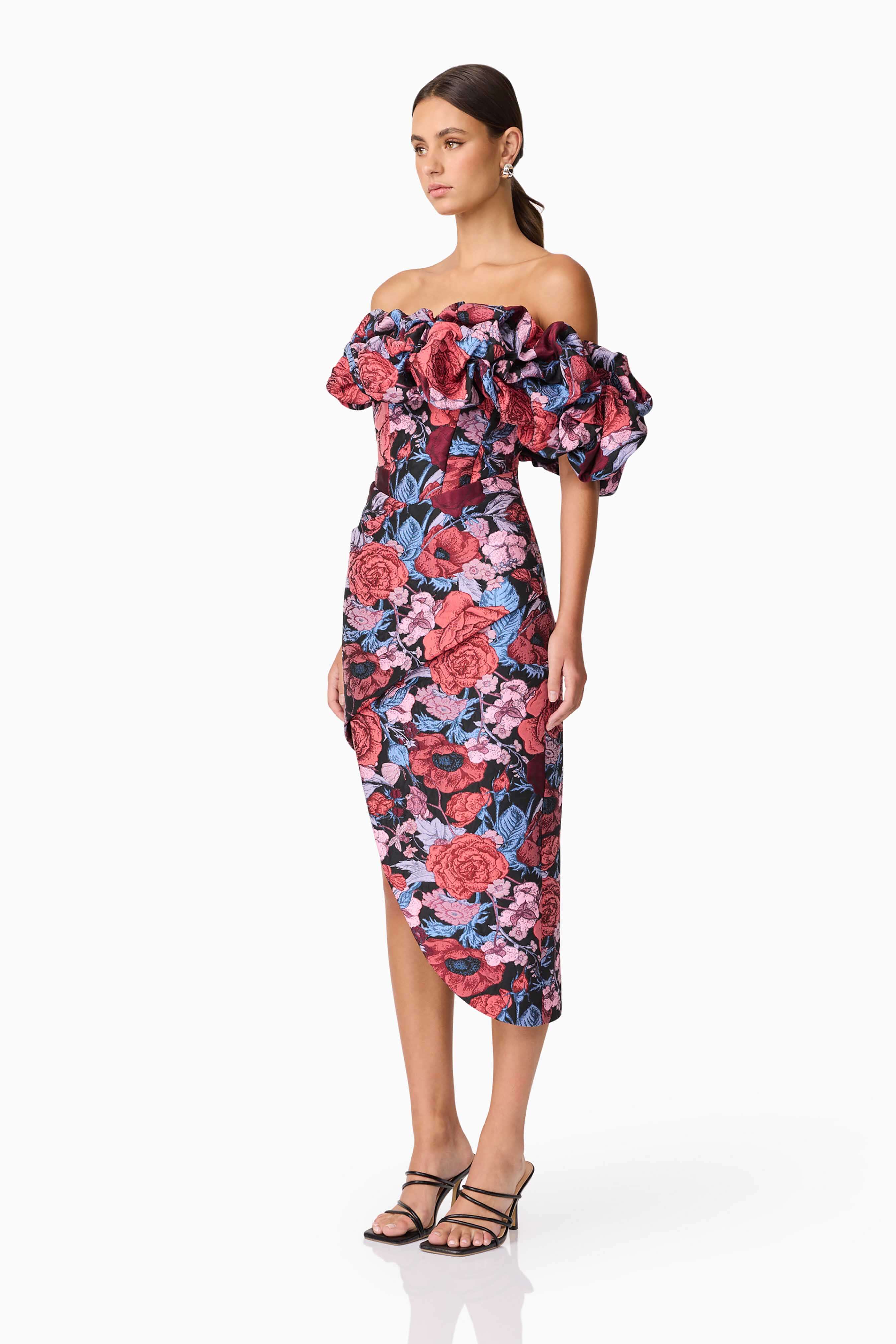 Delphine Off The Shoulder Midi Dress in Pink & Back Floral - Image 3