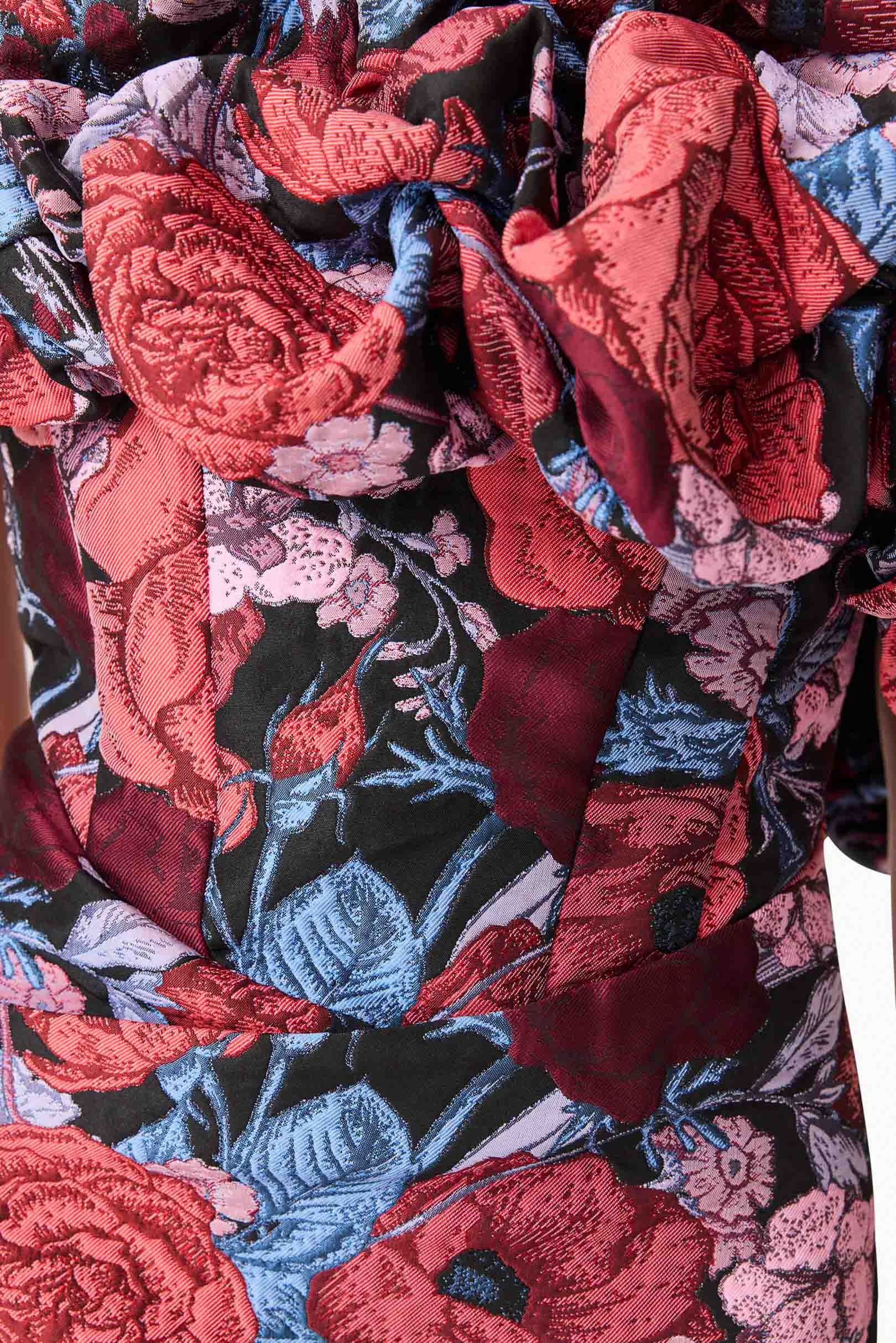 Delphine Off The Shoulder Midi Dress in Pink & Back Floral - Image 7