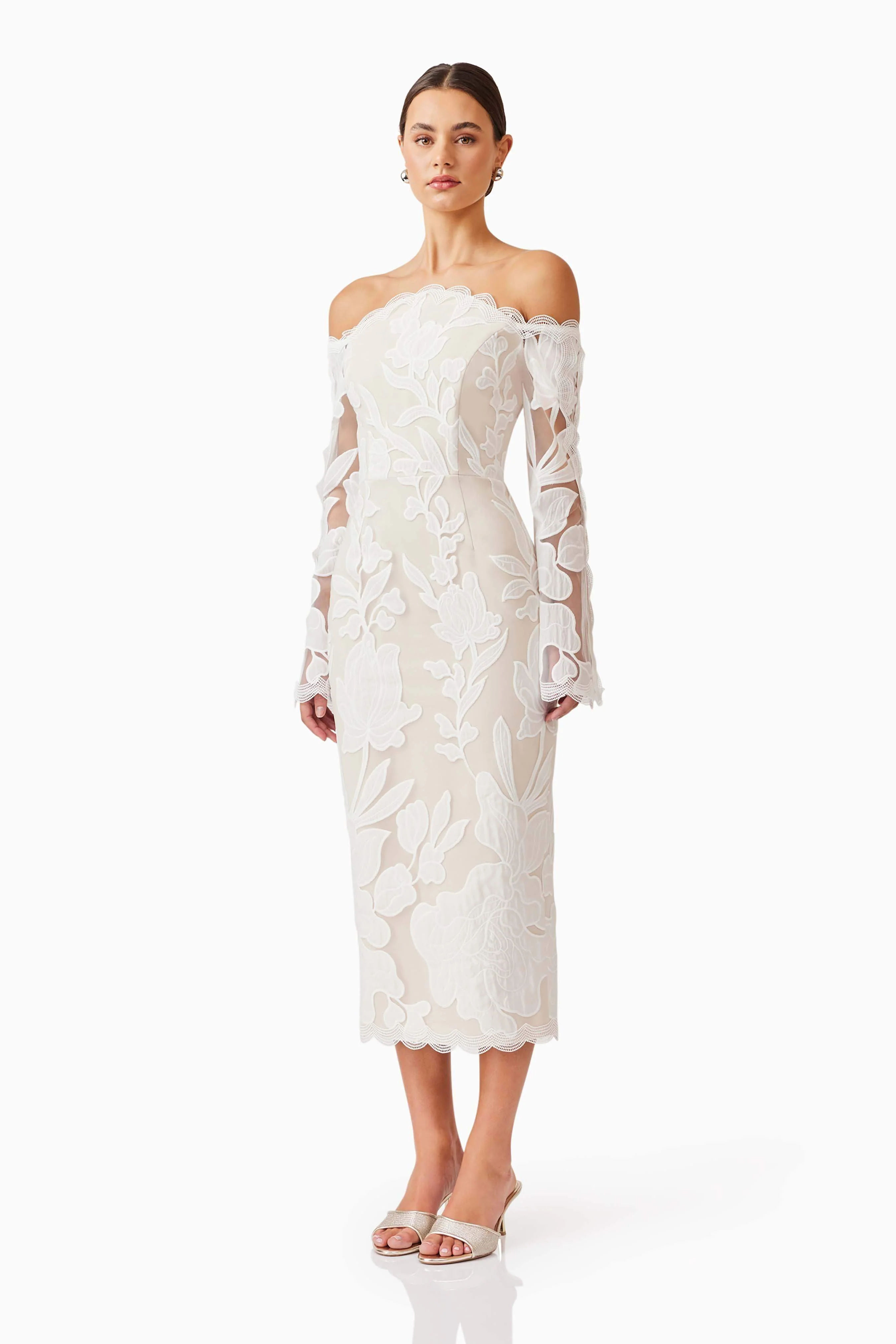 Florian Lace Midi Dress in White - Image 3