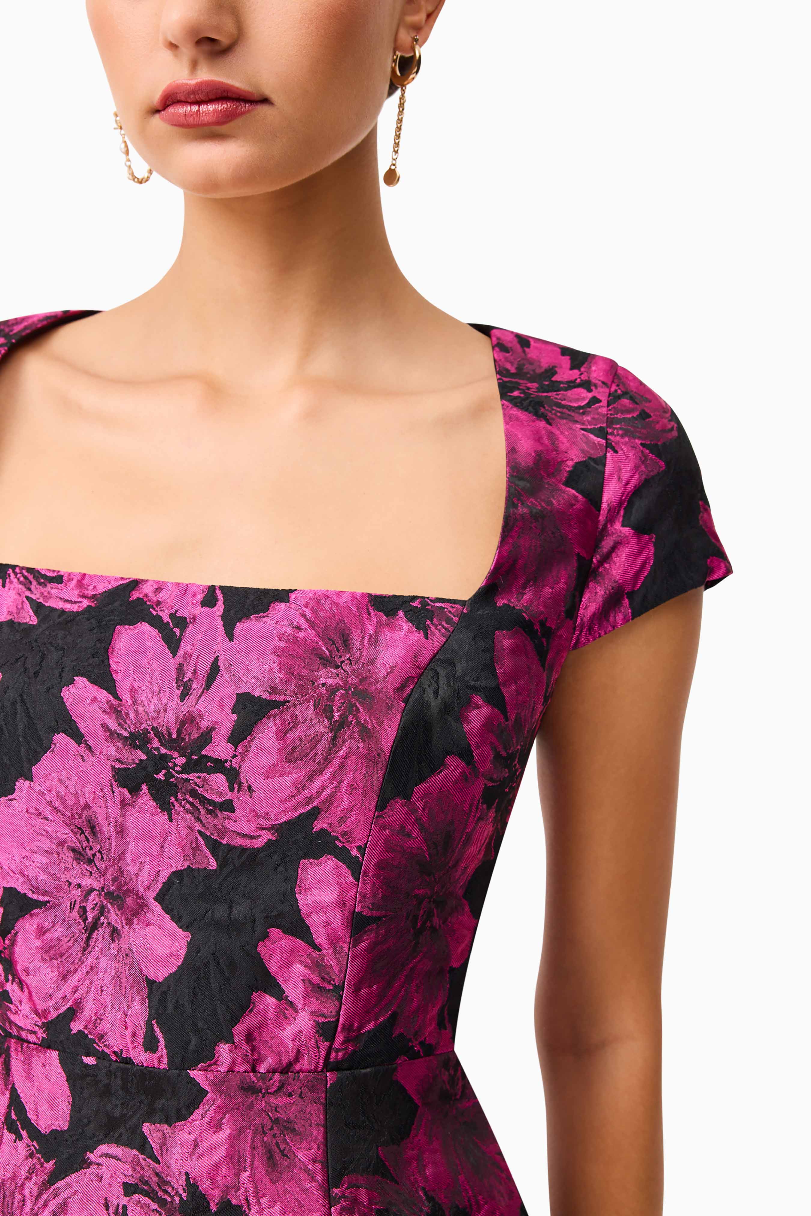Holly Short Sleeve Mini Dress in Pink & Black Floral - Image 7
