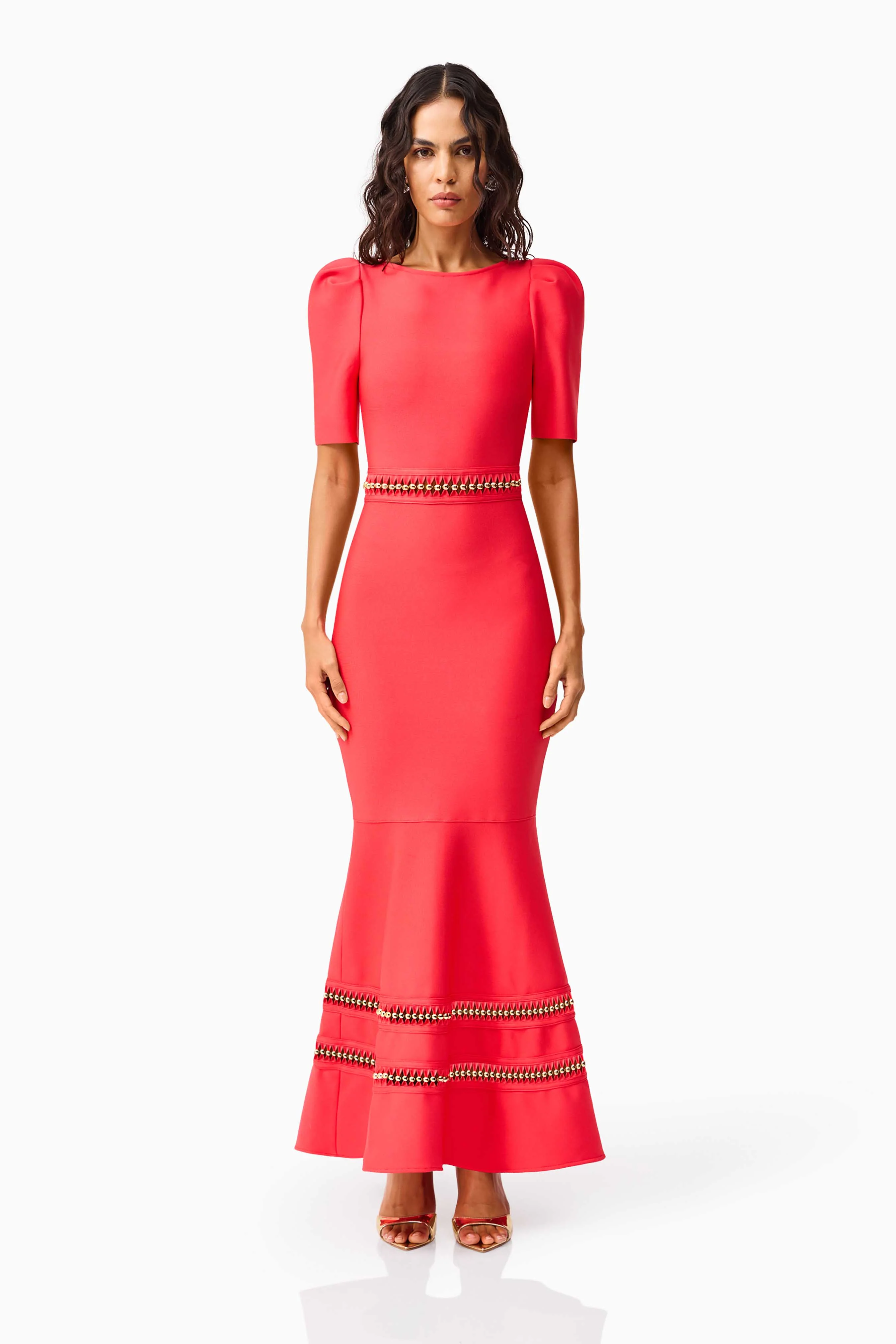 Jesselle Short Sleeve Gown in Red - Image 2