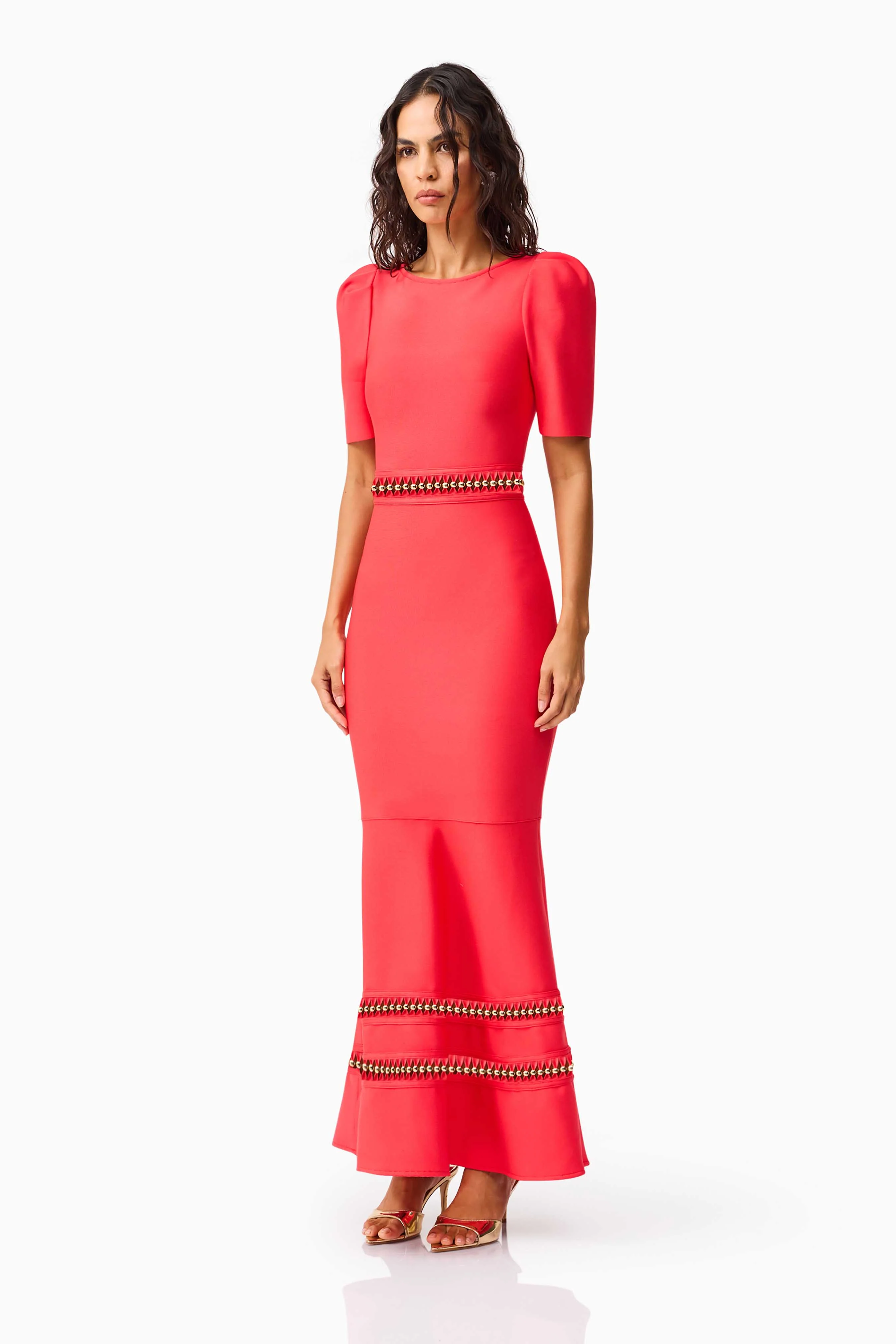 Jesselle Short Sleeve Gown in Red - Image 4
