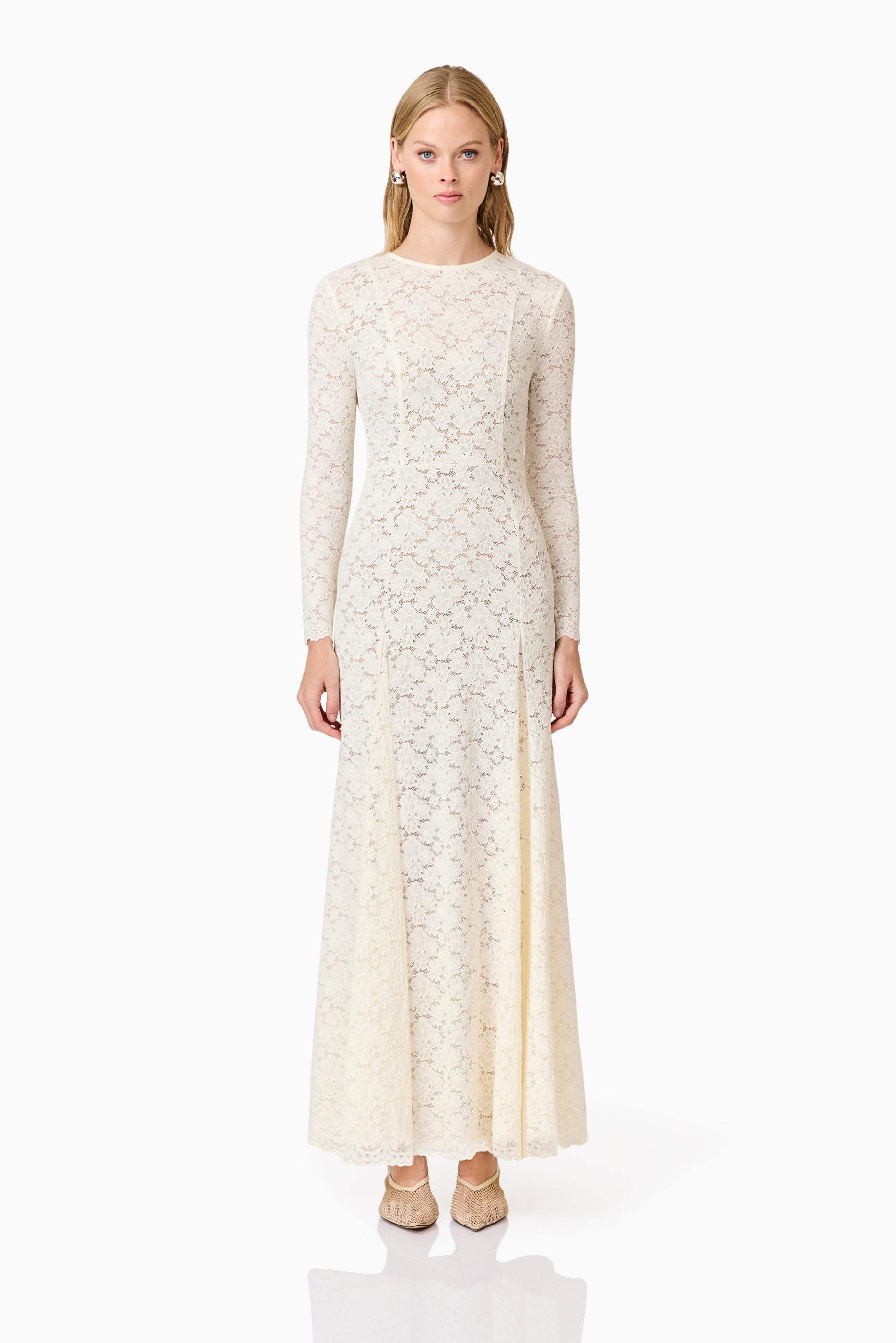 CURAAE Kira Stretch Lace Maxi Dress In White