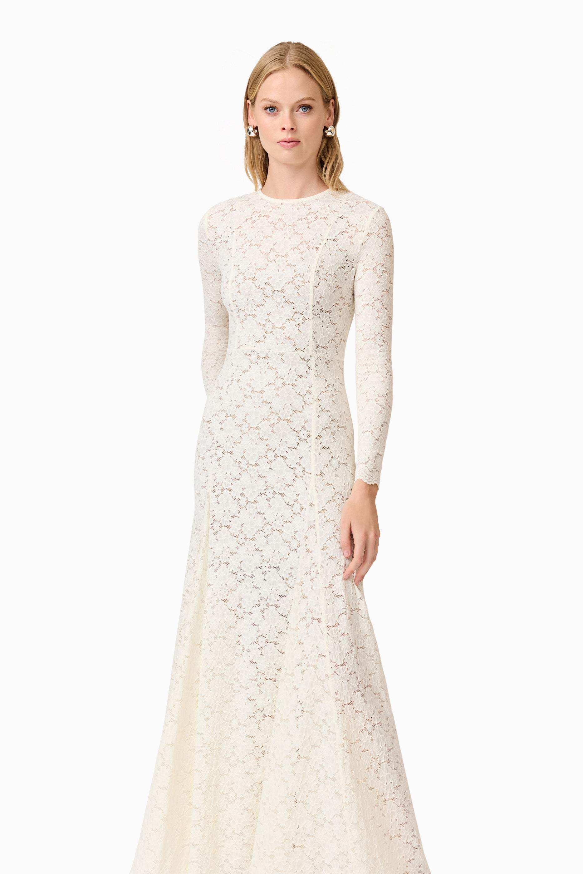 CURAAE Kira Stretch Lace Maxi Dress In White - Image 2