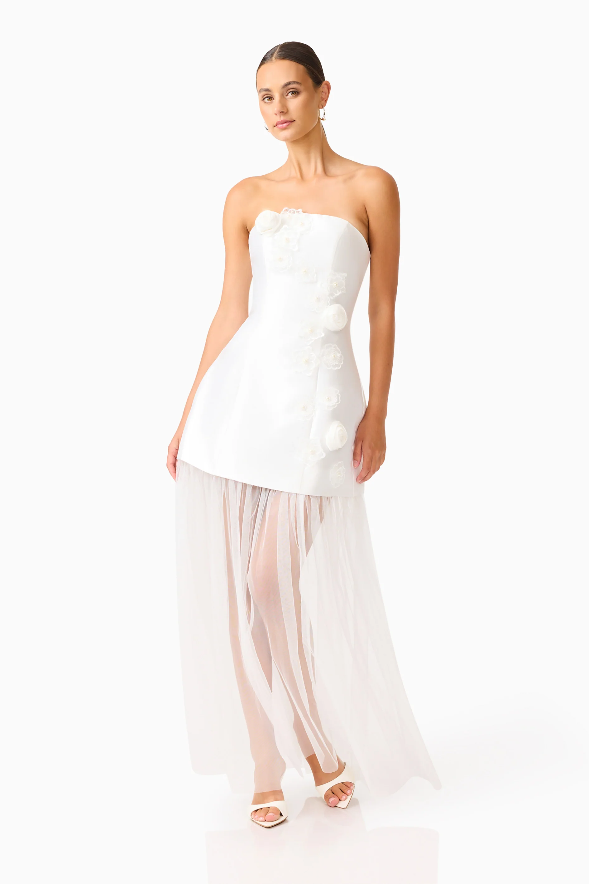 Oleander Strapless Maxi Dress In White - Image 4