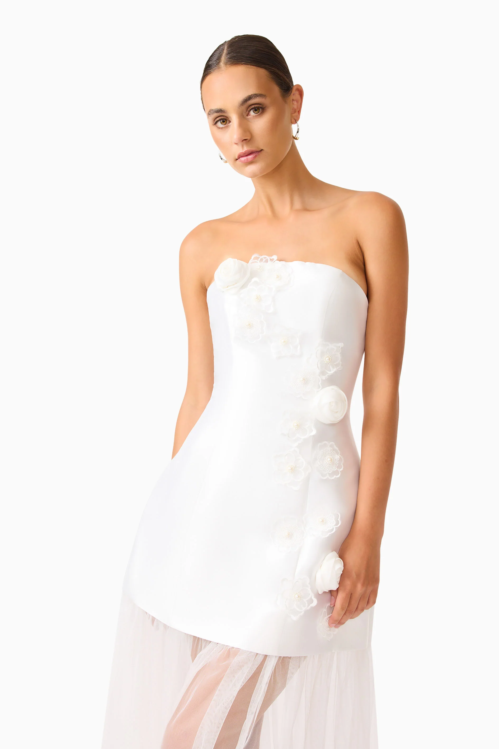 Oleander Strapless Maxi Dress In White - Image 6