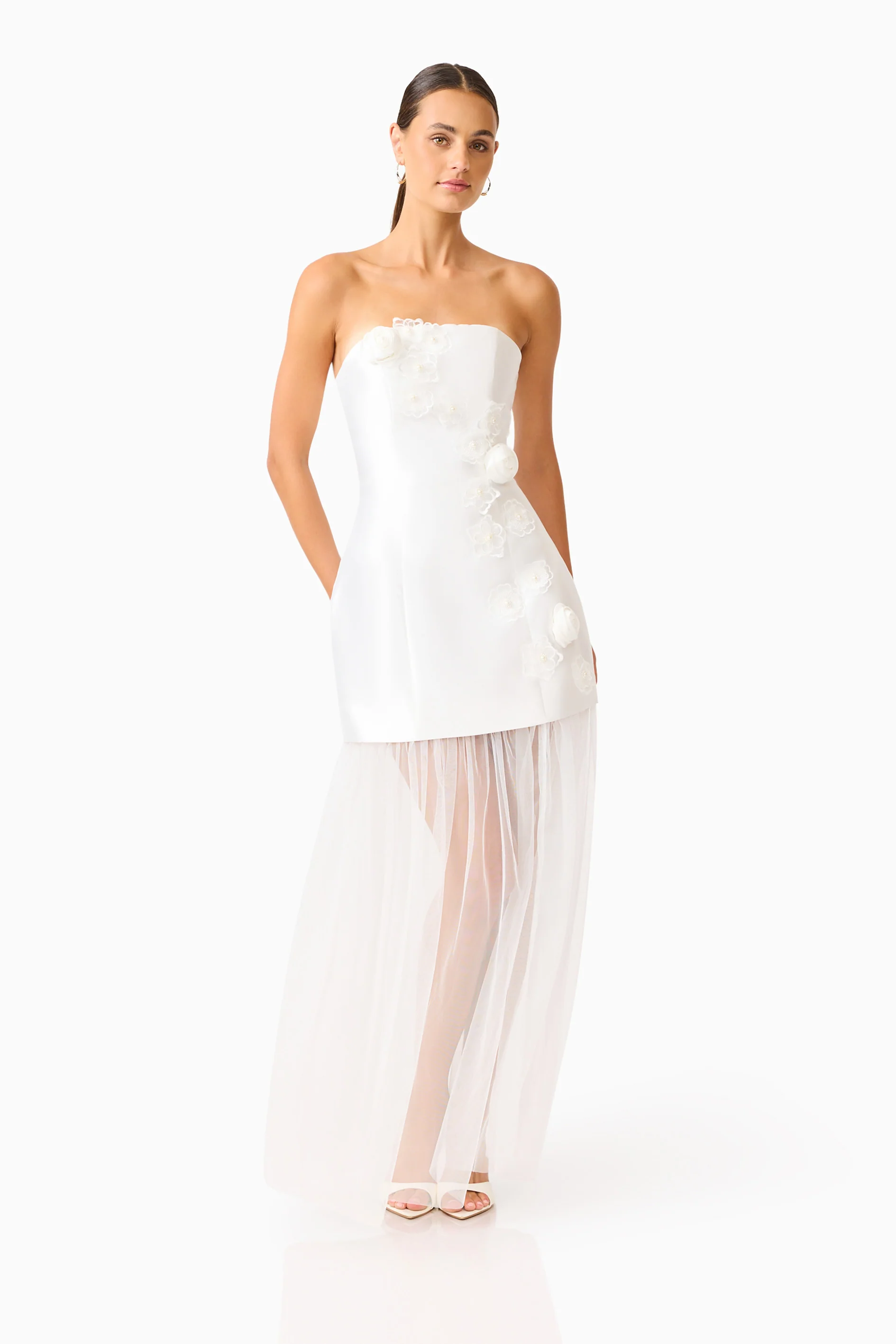 Oleander Strapless Maxi Dress In White - Image 7