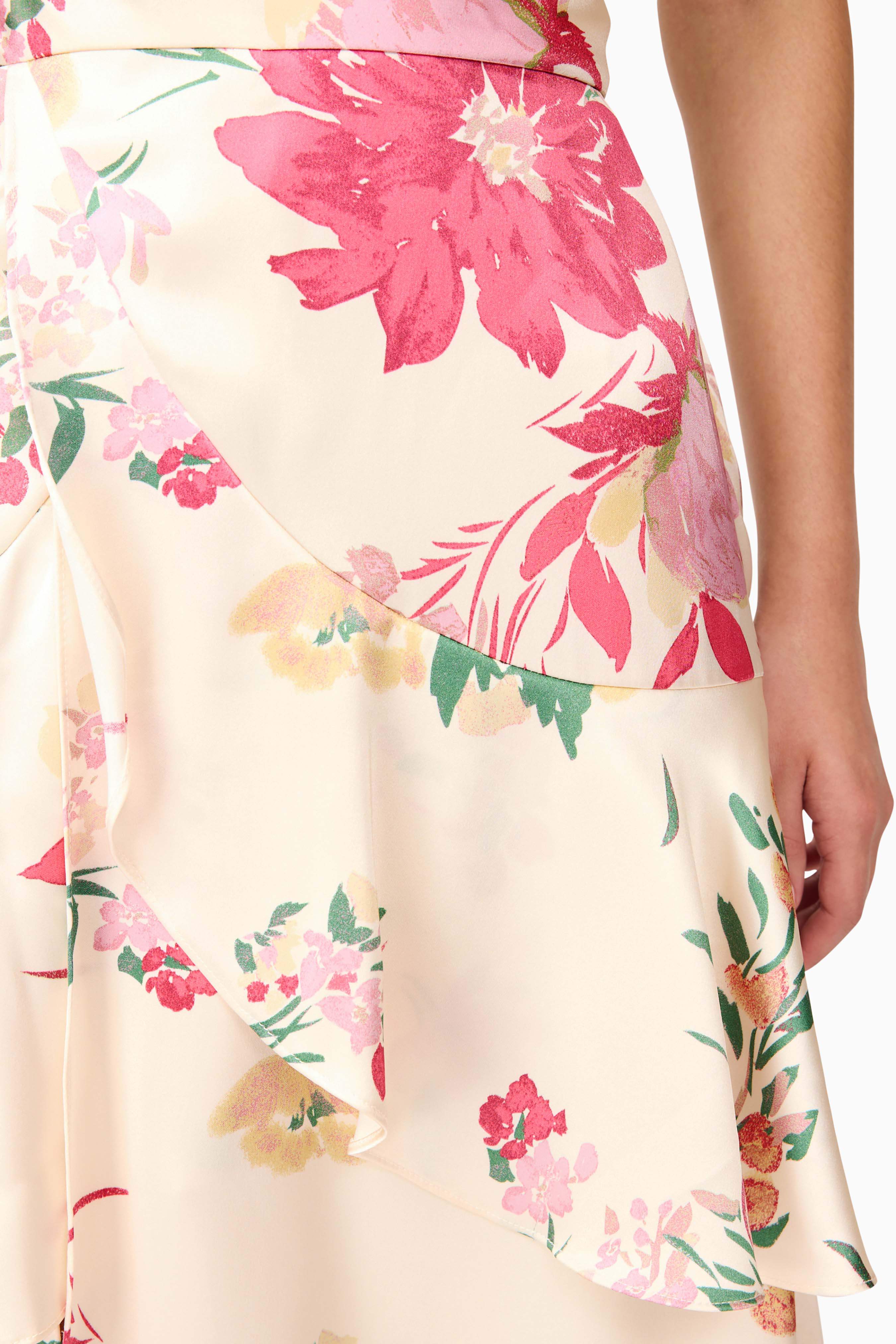 Rosalina Tiered Maxi Dress in Floral - Image 7
