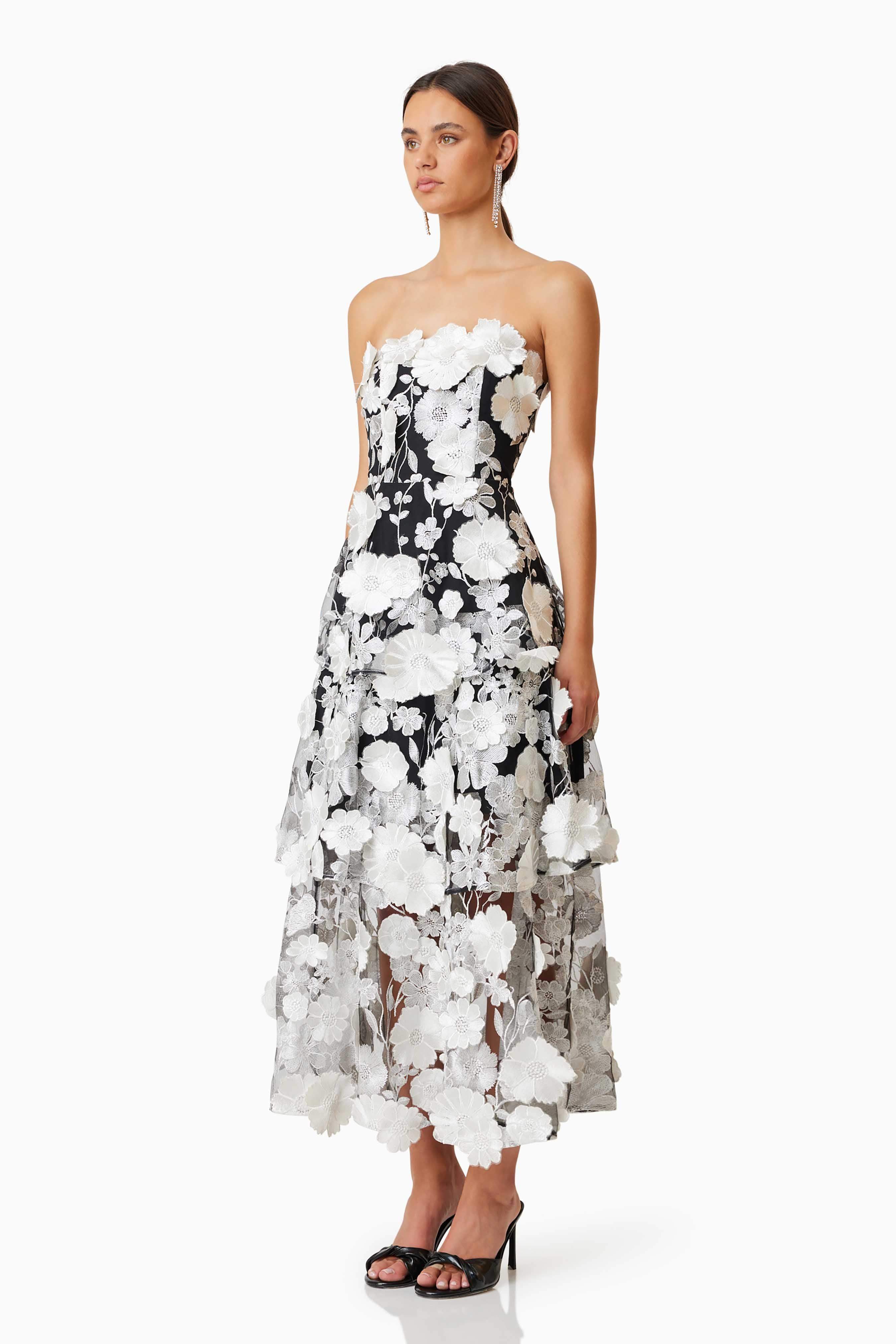 Selene Maxi Tiered 3D Dress In Black - Image 3